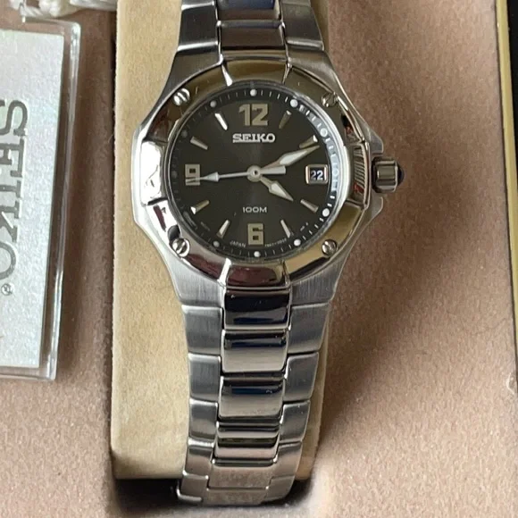 Seiko | Accessories | Seiko Coutura Lady Battery Wr0m  display picture 1